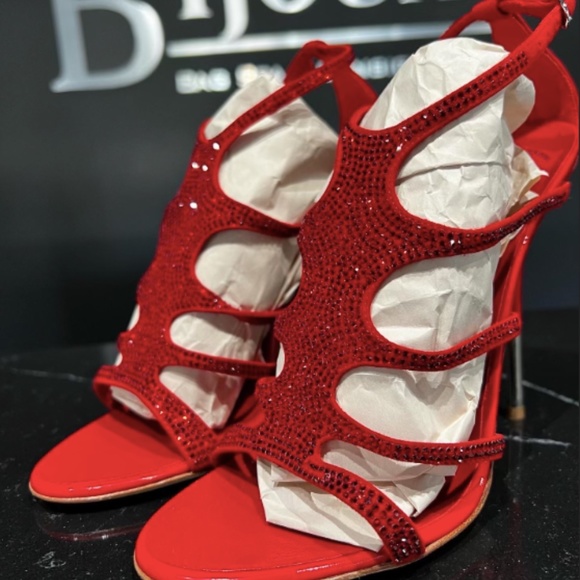 Guiseppe Zanotti Red Sequin Heels - Picture 3 of 8